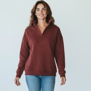 Banana Republic pullover top. V neck Small long sleeve worn once excellent cond